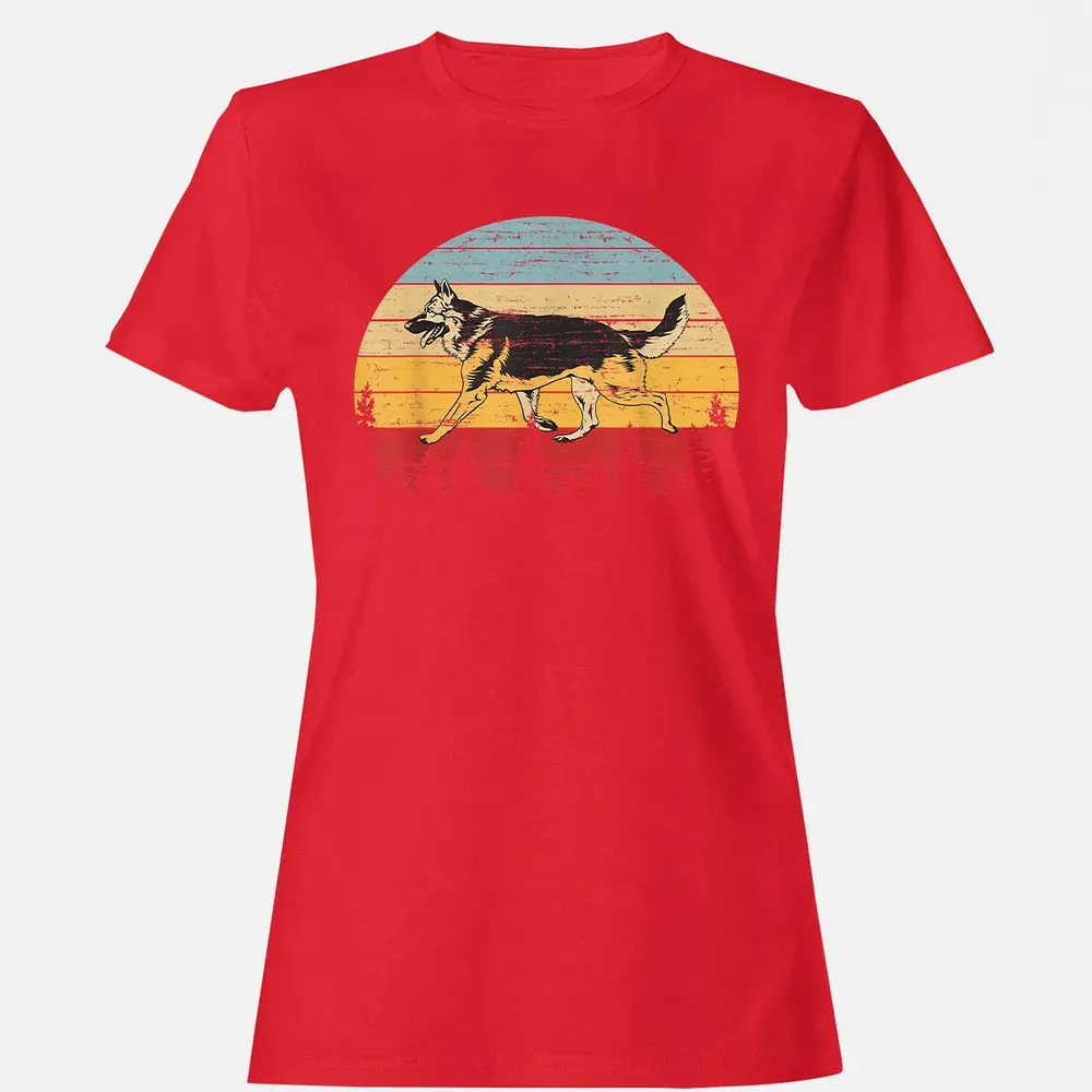 German Shepherd Vintage Retro Women's T-shirt - 13