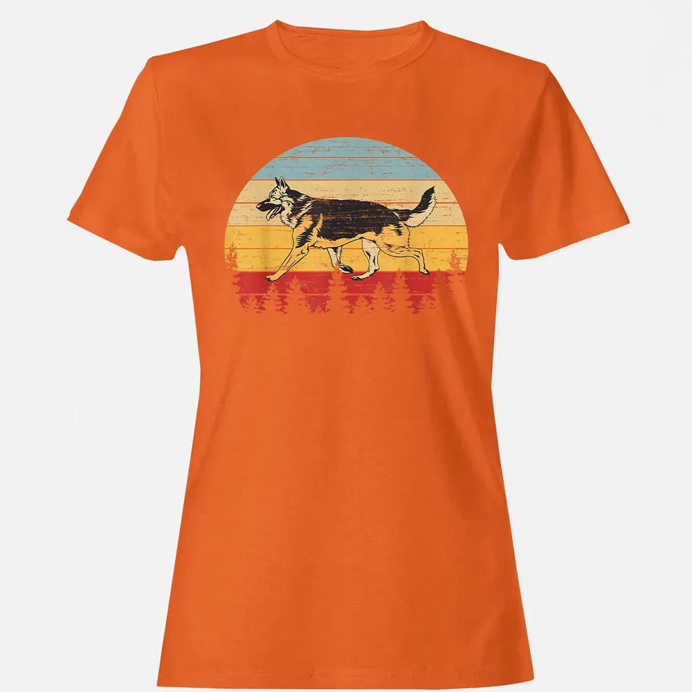 German Shepherd Vintage Retro Women's T-shirt - 11