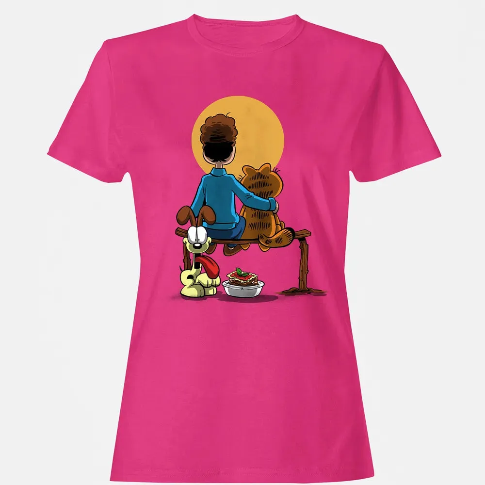 Family Gazing at the Moon Women's T-shirt - 6