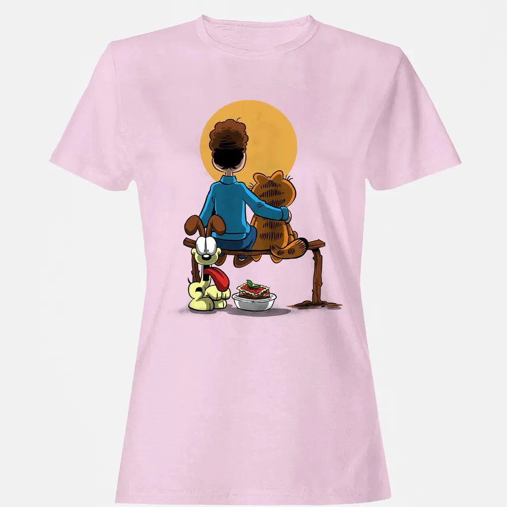 Family Gazing at the Moon Women's T-shirt - 9