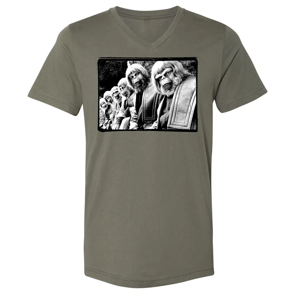 Unisex V-Neck T-Shirt - Z1KHP5M6 - Military Green - 10