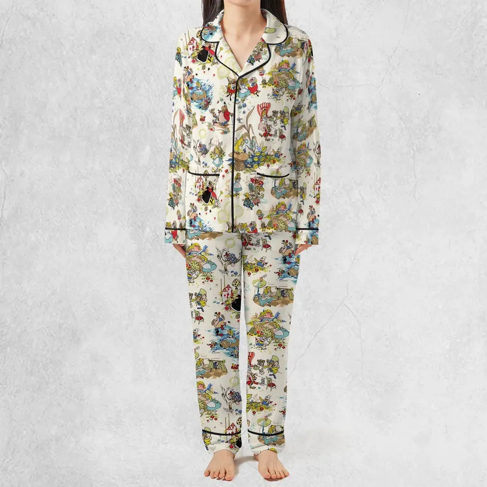 Alice In Wonderland Pattern Pajamas Set - 3