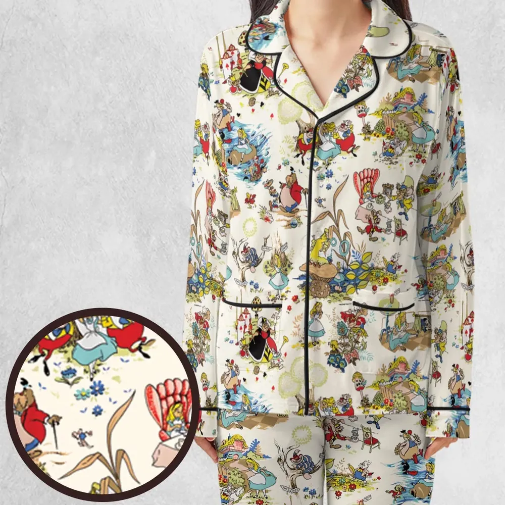 Alice In Wonderland Pattern Pajamas Set - 1