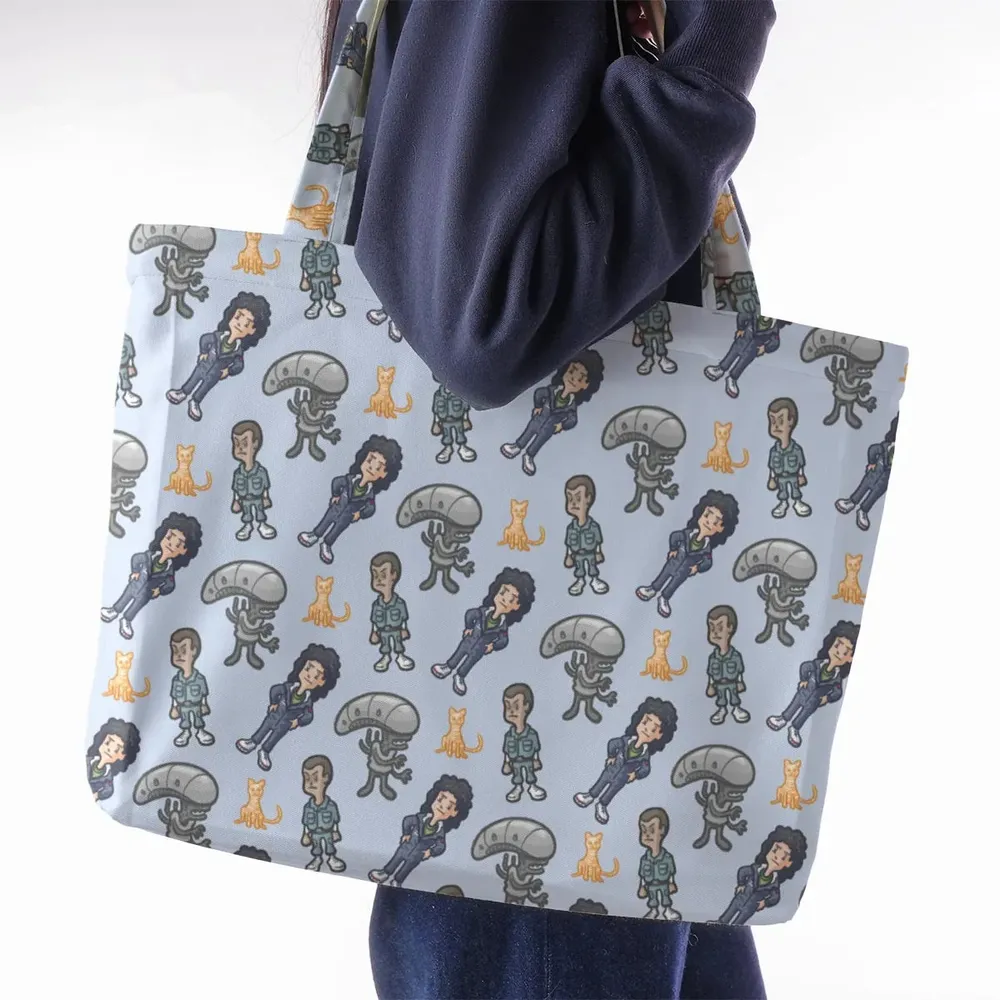 SciFi Chic Alien Large Tote Bag - 2