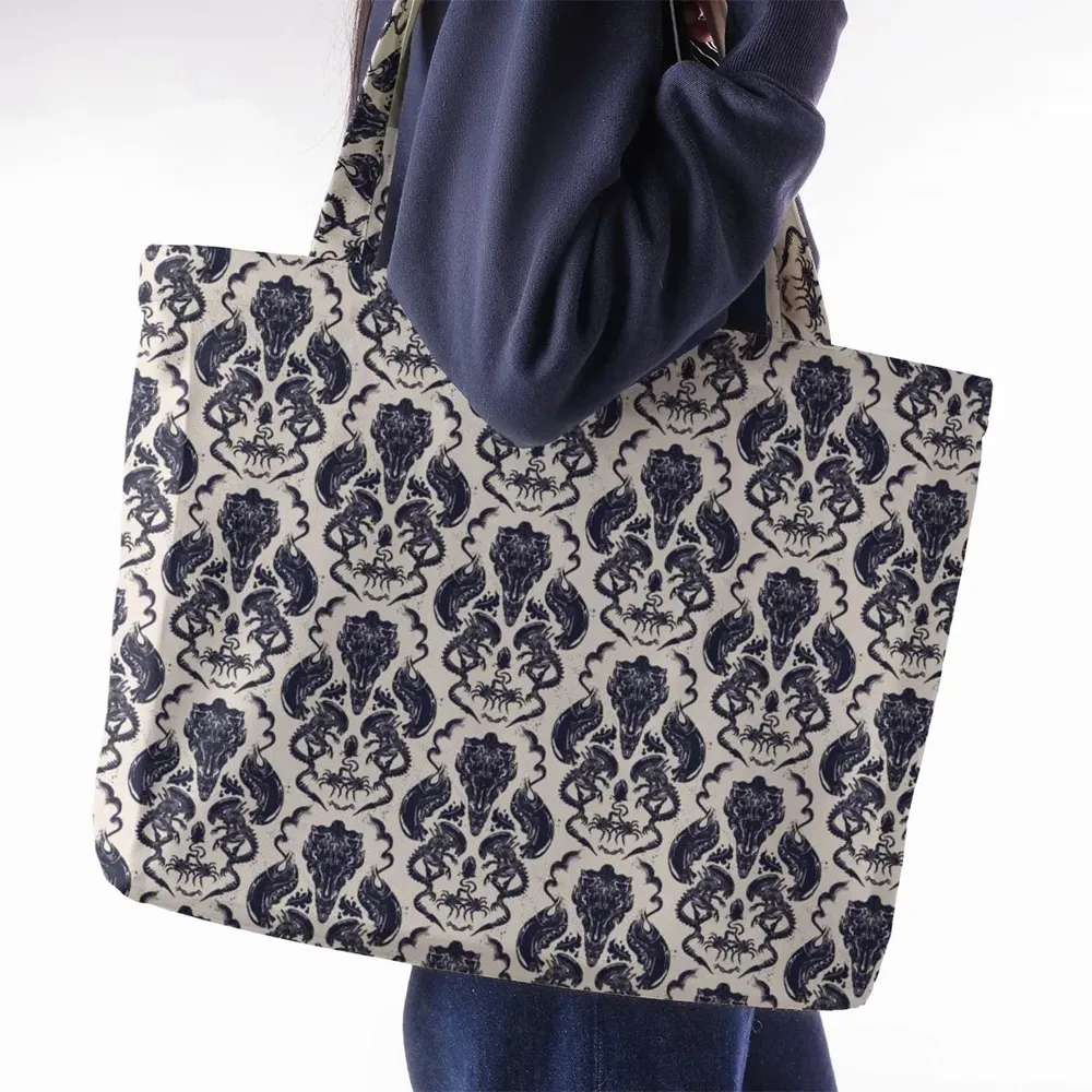Alien Xenomorph Pattern Large Tote Bag - 2