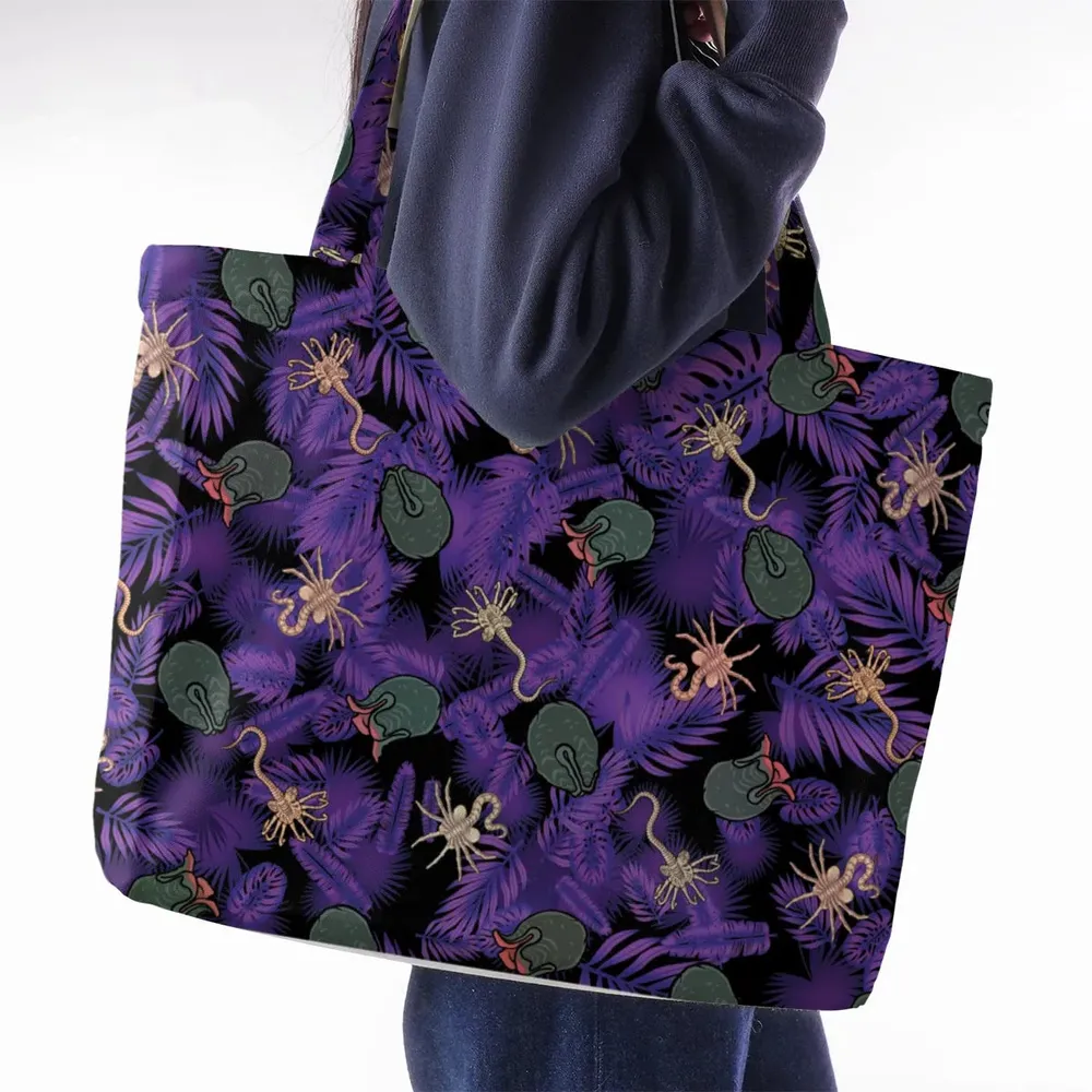 Alien Facehugger Ovomorph Large Tote Bag - 2
