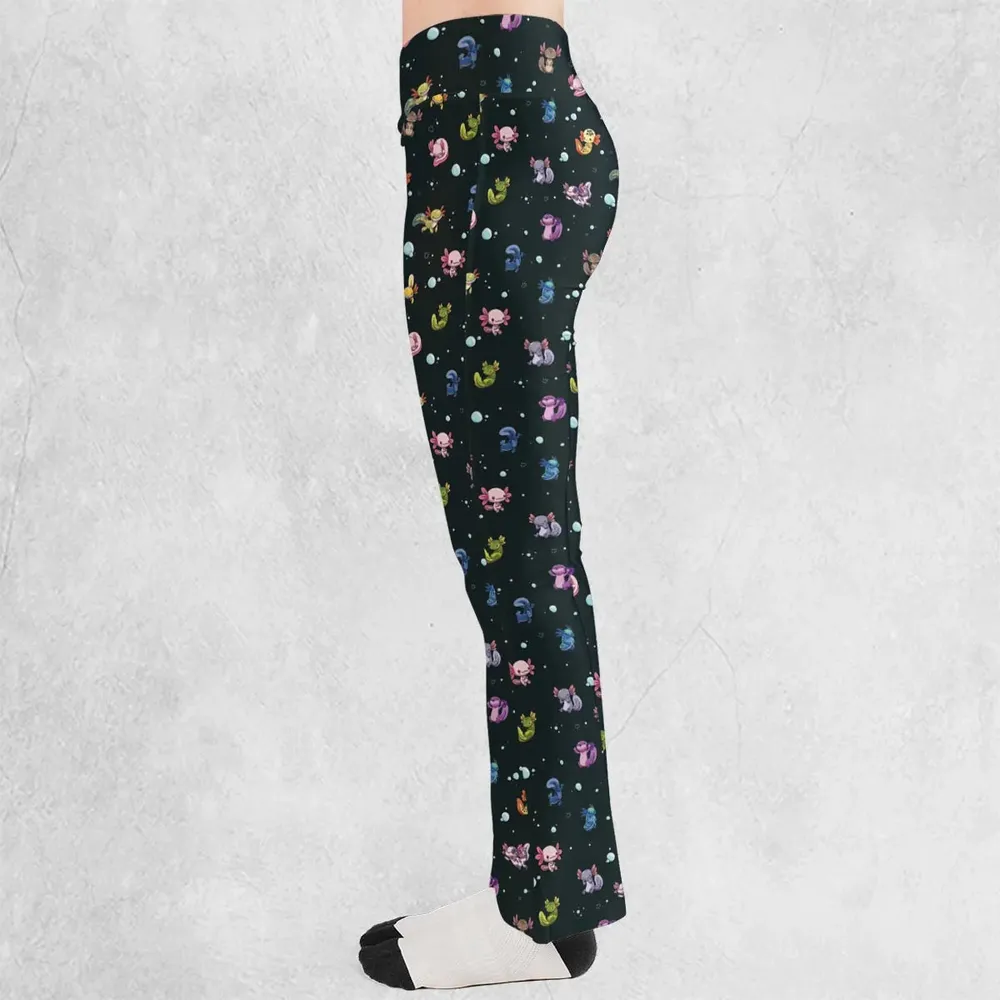 Axolotls Of The World Pattern Flare Leggings - 3