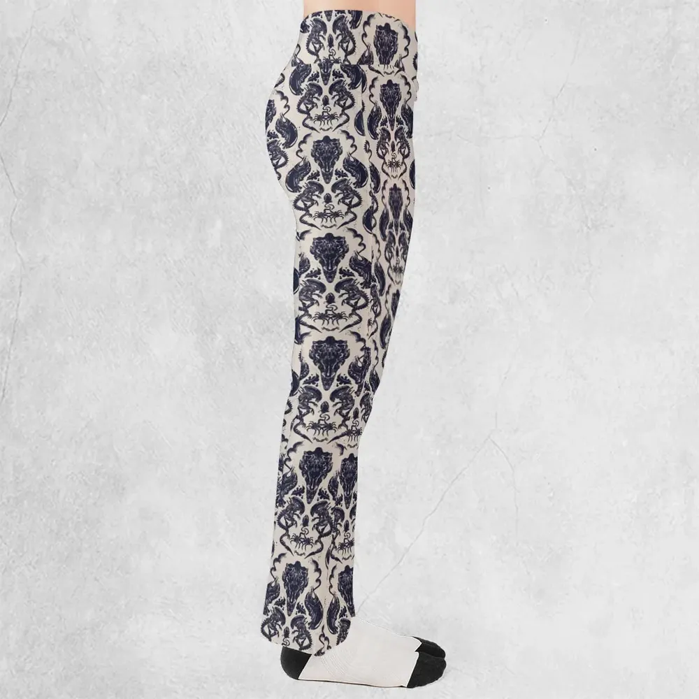 Alien Xenomorph Pattern Flare Leggings - 2