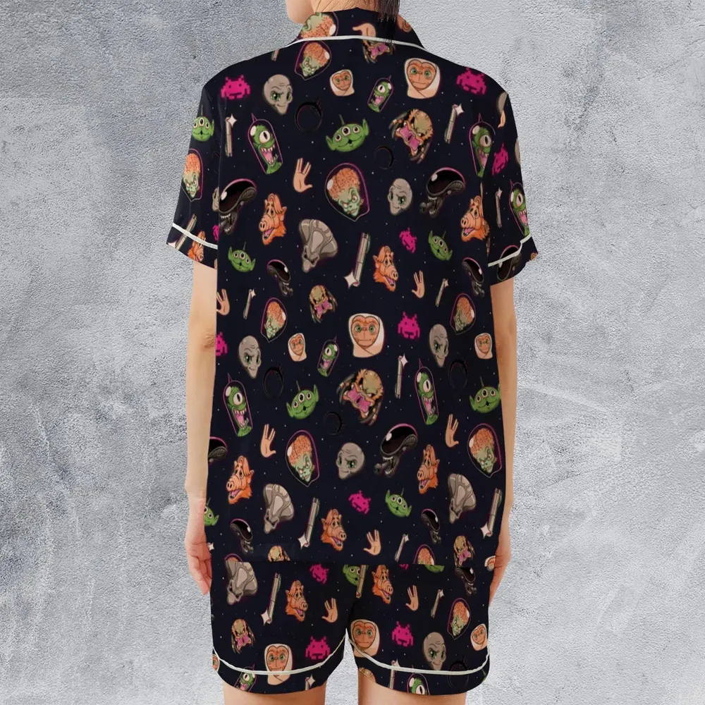 Classic Aliens Satin Short-Sleeve Pajamas Set - 2