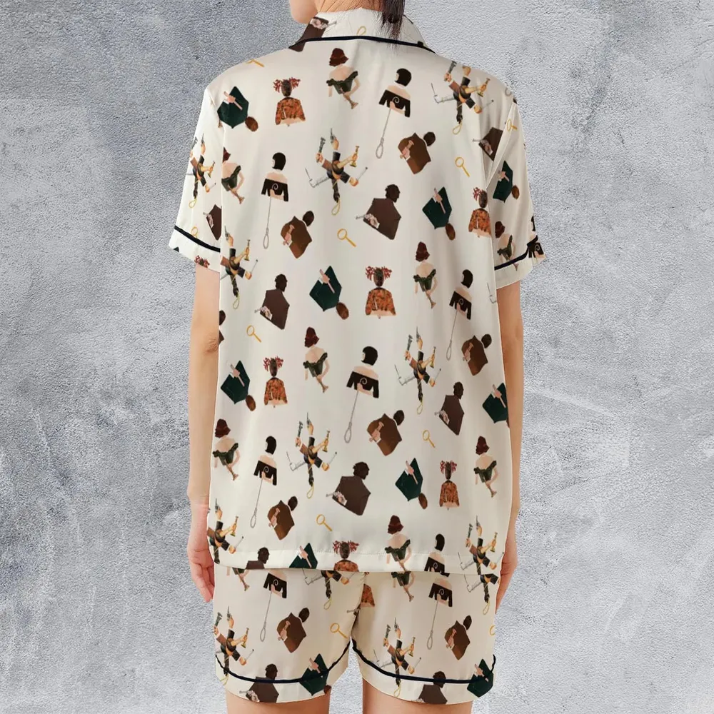 Clue The Movie Characters Pattern Satin Short-Sleeve Pajamas Set - 2