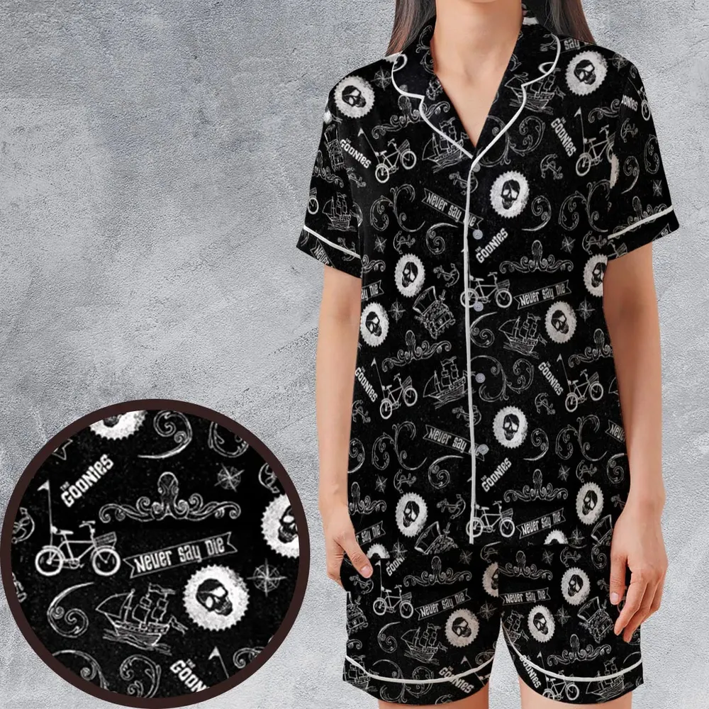 Never Say Die The Goonies Pattern Satin Short-Sleeve Pajamas Set - 1