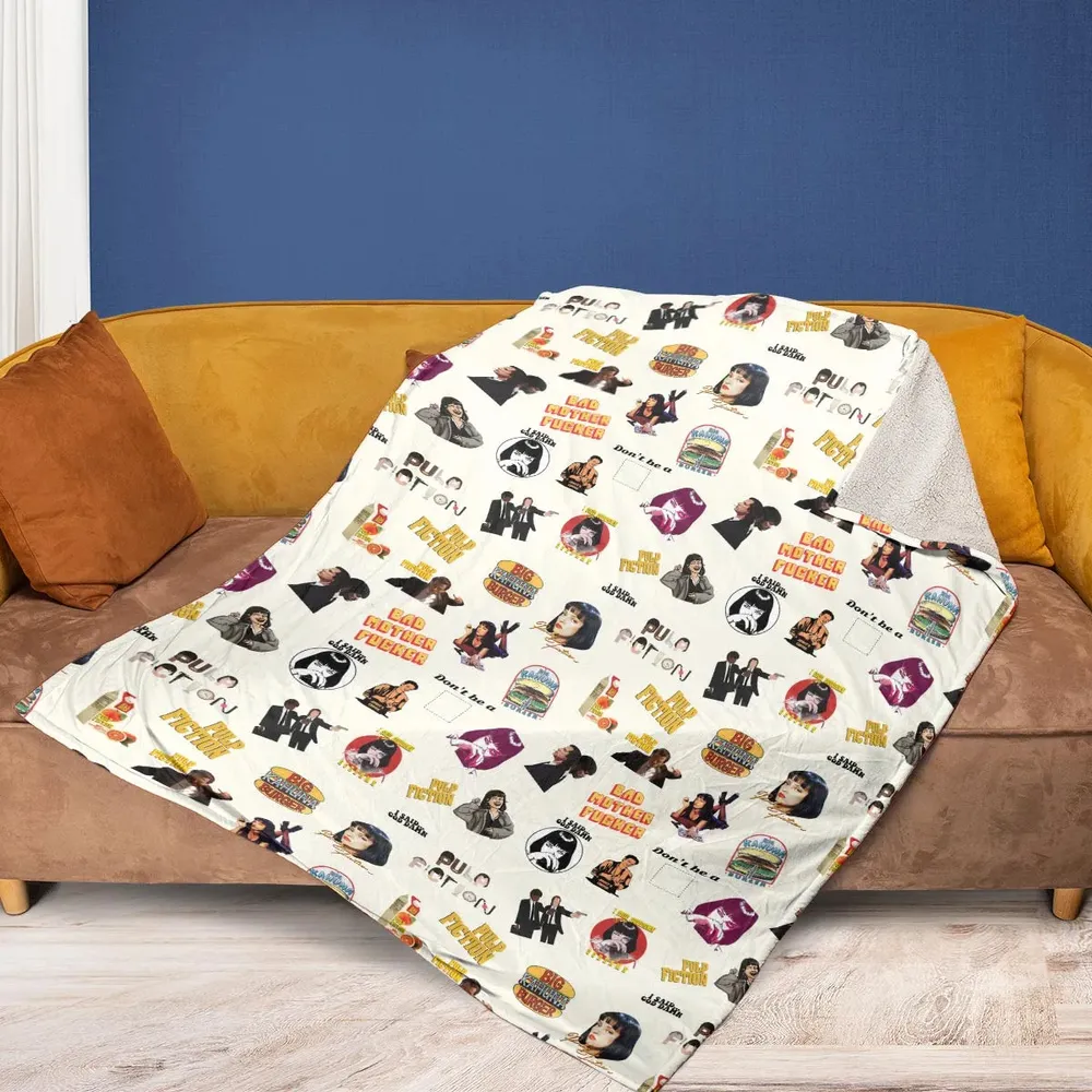Pulp Fiction Pattern Fleece Blanket - 2