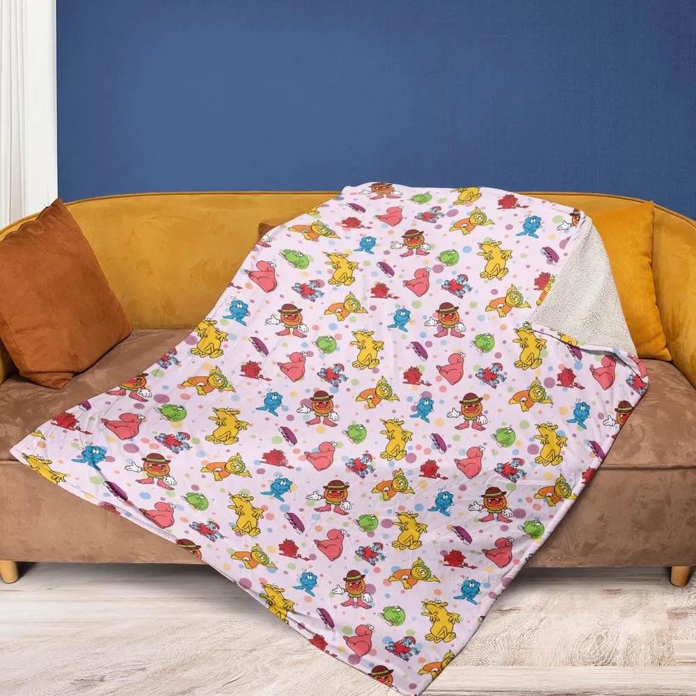 Willy Wonka  Candy Club Fleece Blanket - 2