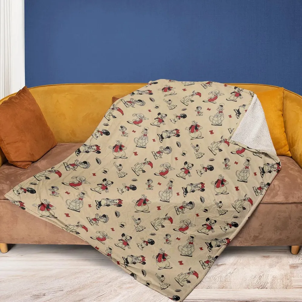 Walter Lantz's Famous Movie Characters Fleece Blanket - 2