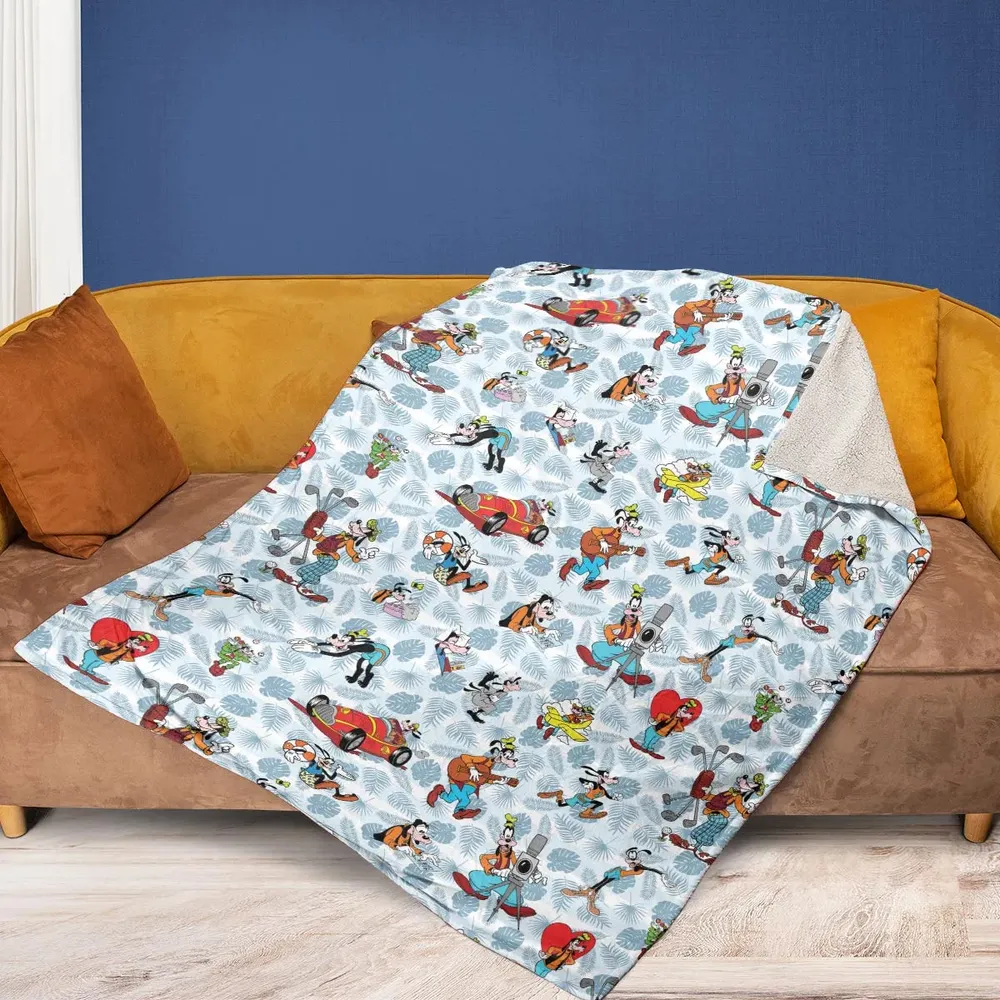 Goofy Be Mine Fleece Blanket - 2