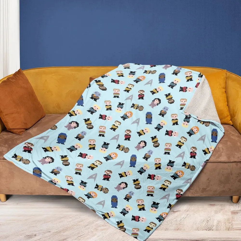 Star Pixel Star Trek Fleece Blanket - 2