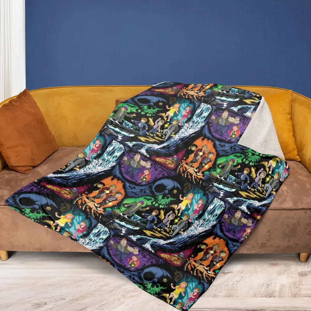 Goonies 80s Pixel Art Fleece Blanket - 2