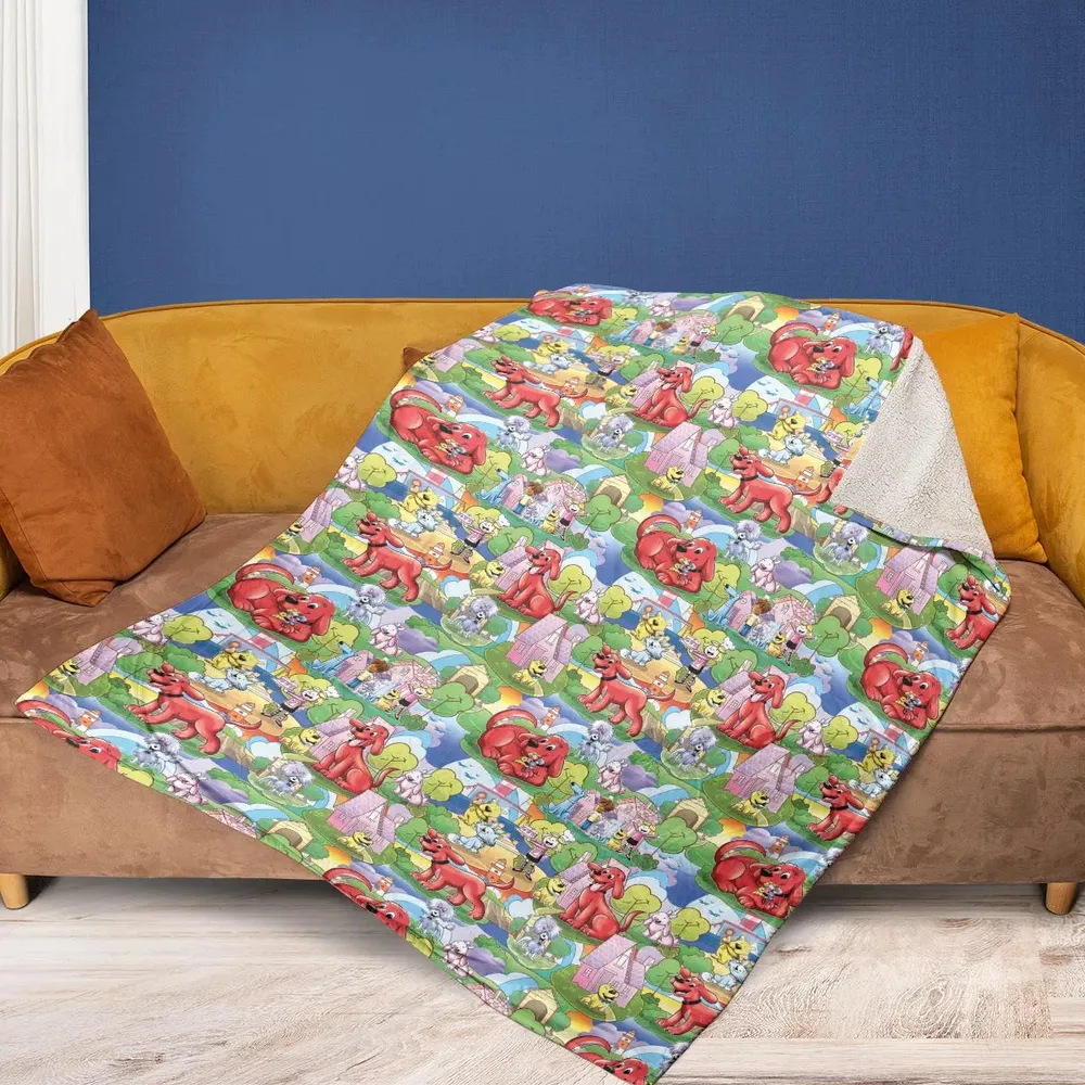 Clifford The Big Red Dog Seamless Fleece Blanket - 2