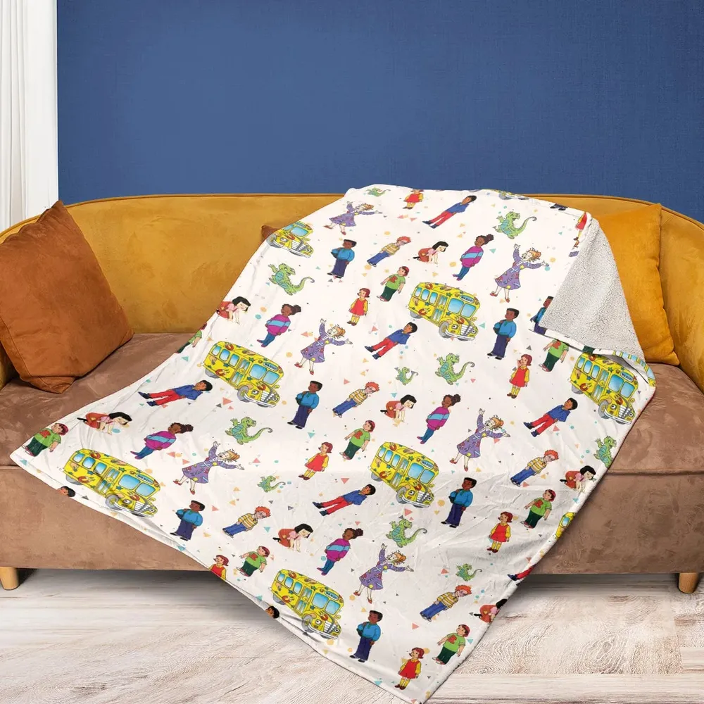 The Magic School Bus Characters Fleece Blanket - 2