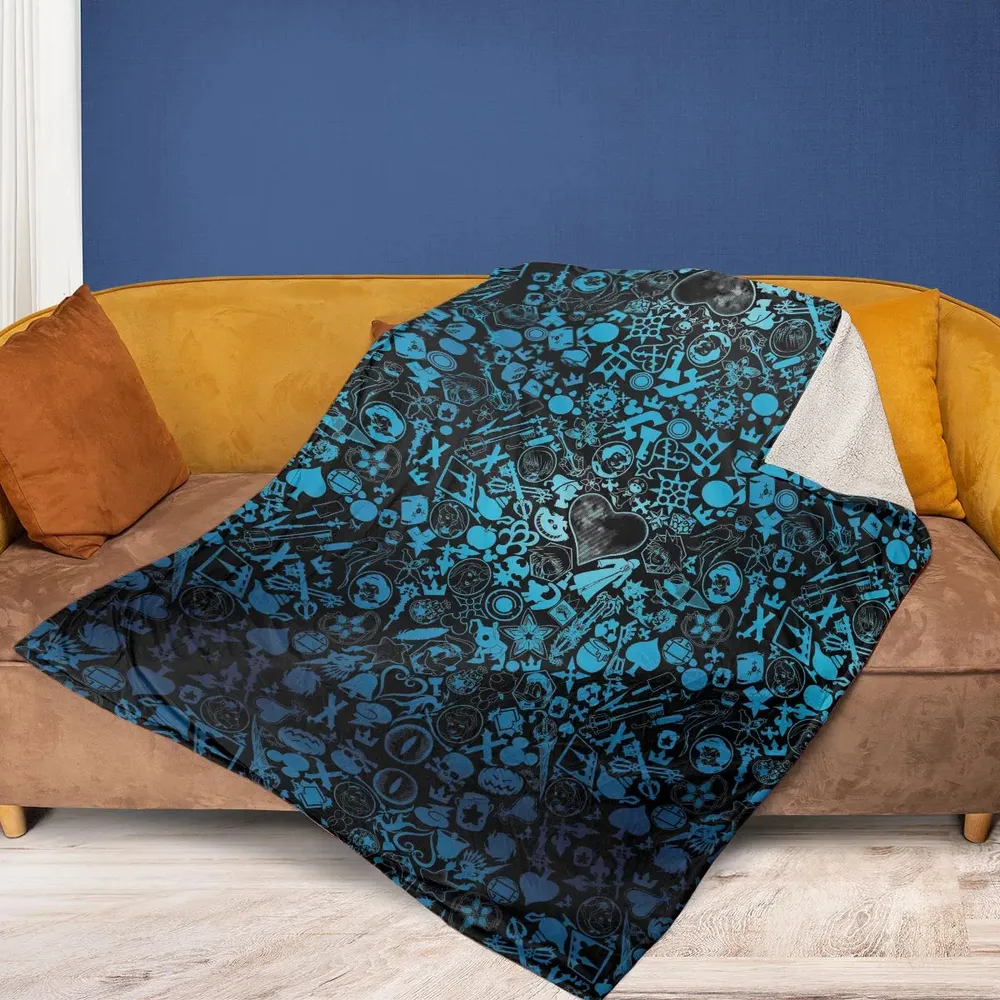 Blue Key Heart Kingdom Hearts Fleece Blanket - 2
