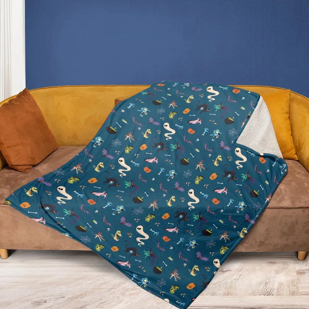 Cute Spooky Classic Monster Fleece Blanket - 2