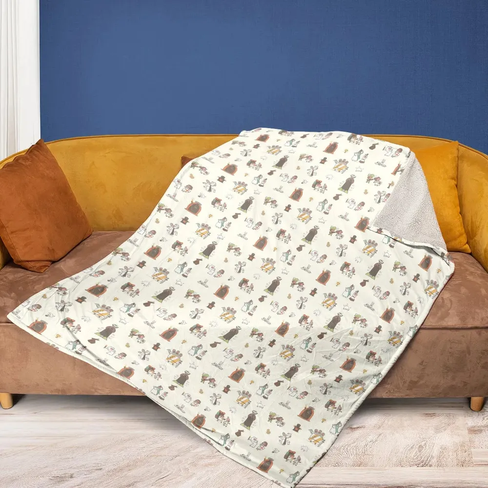 The Holy Grail Pattern Monty Python Button Down Fleece Blanket - 2