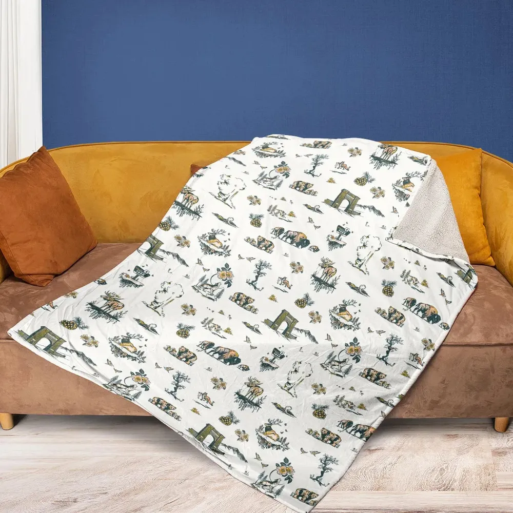 Yellowstone National Park Pattern Fleece Blanket - 2