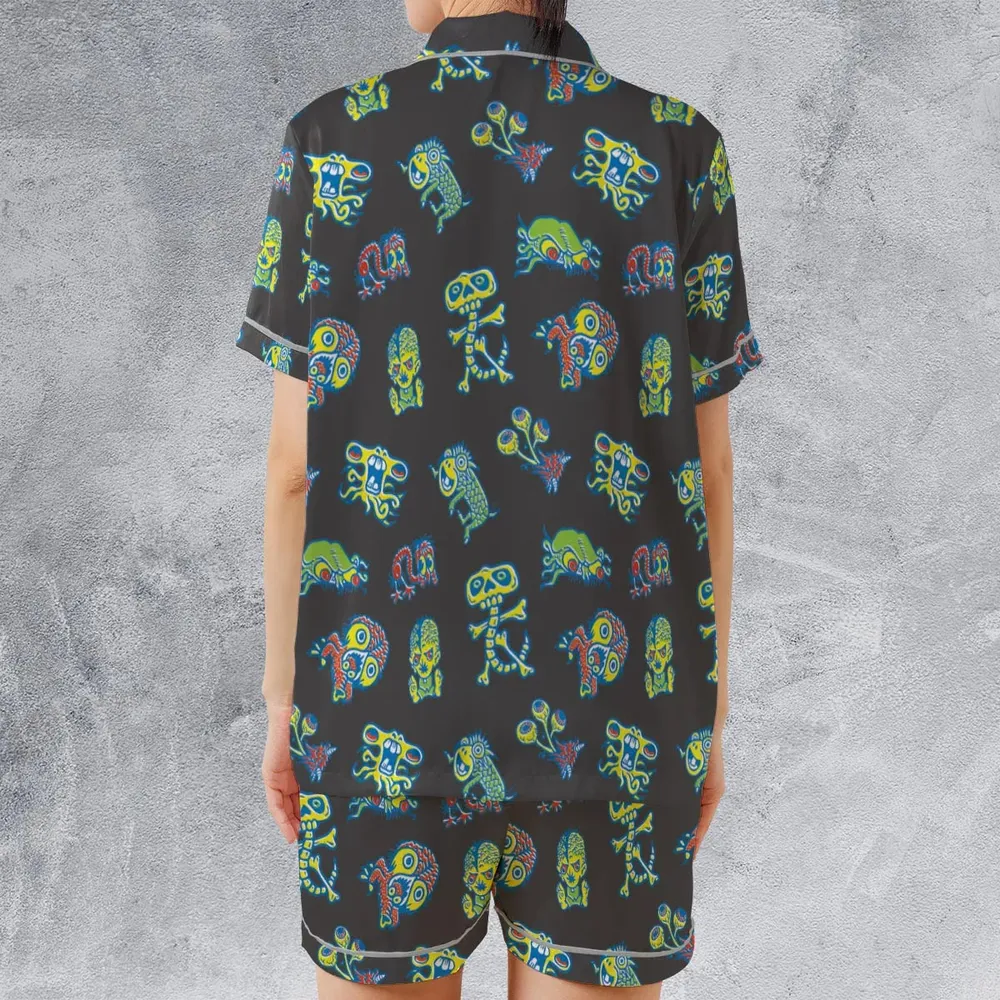 How To Use Monster Tatoos Satin Short-Sleeve Pajamas Set - 2