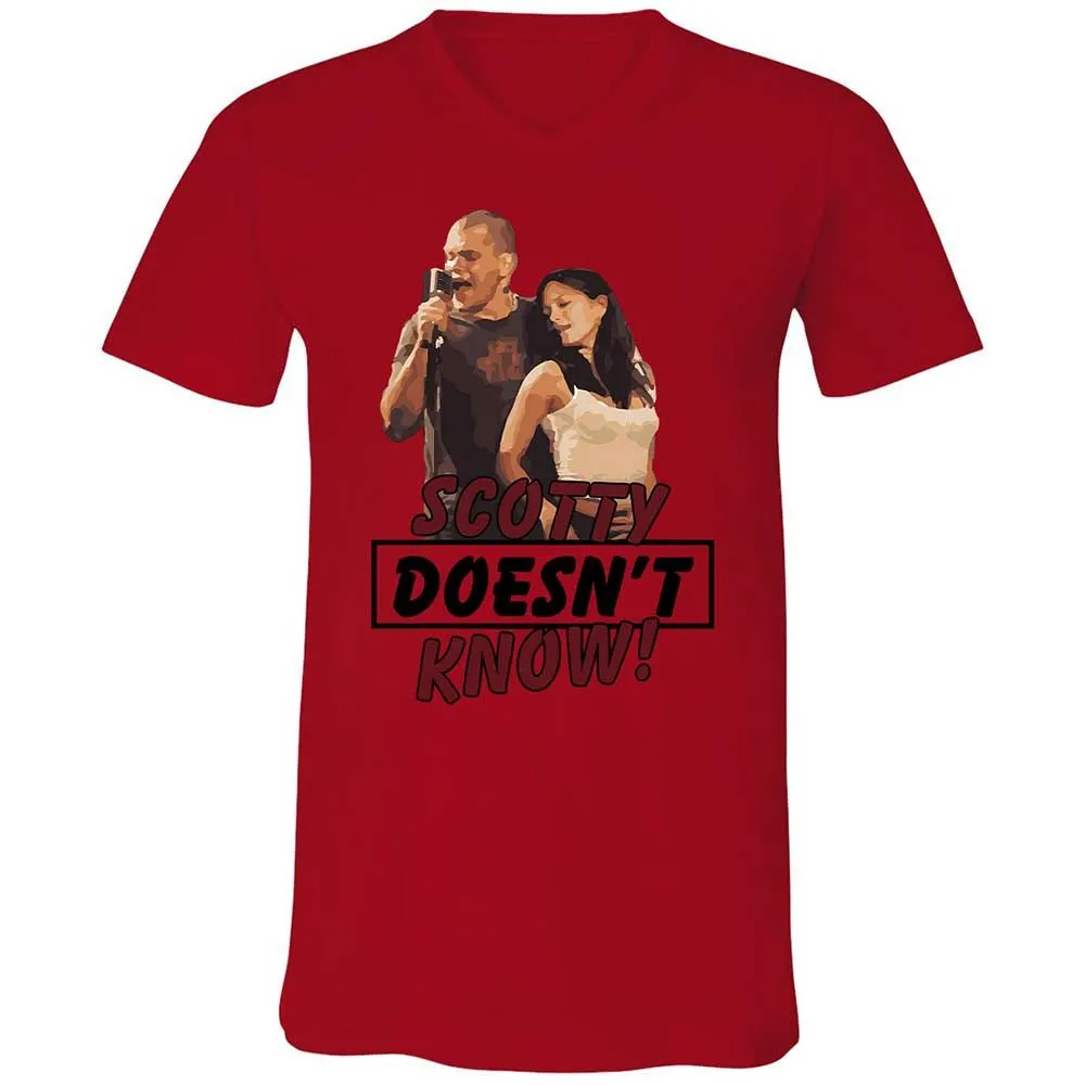 He Doesn't Know - Red - 5