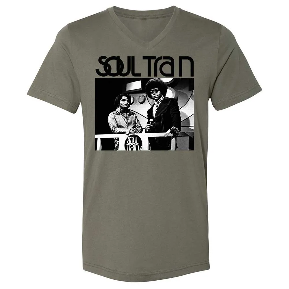 Unisex V-Neck T-Shirt - ZE2TW4LG - Military Green - 15