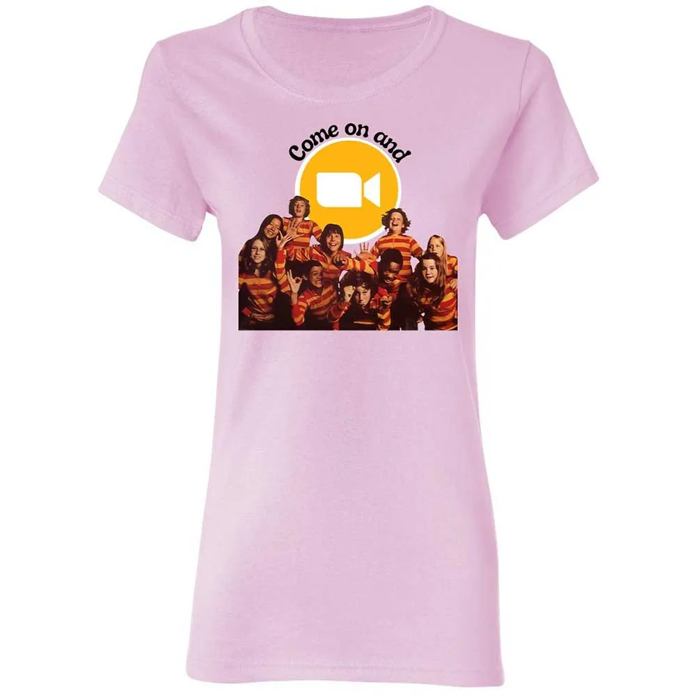Come on and Zoom - Light Pink - 3