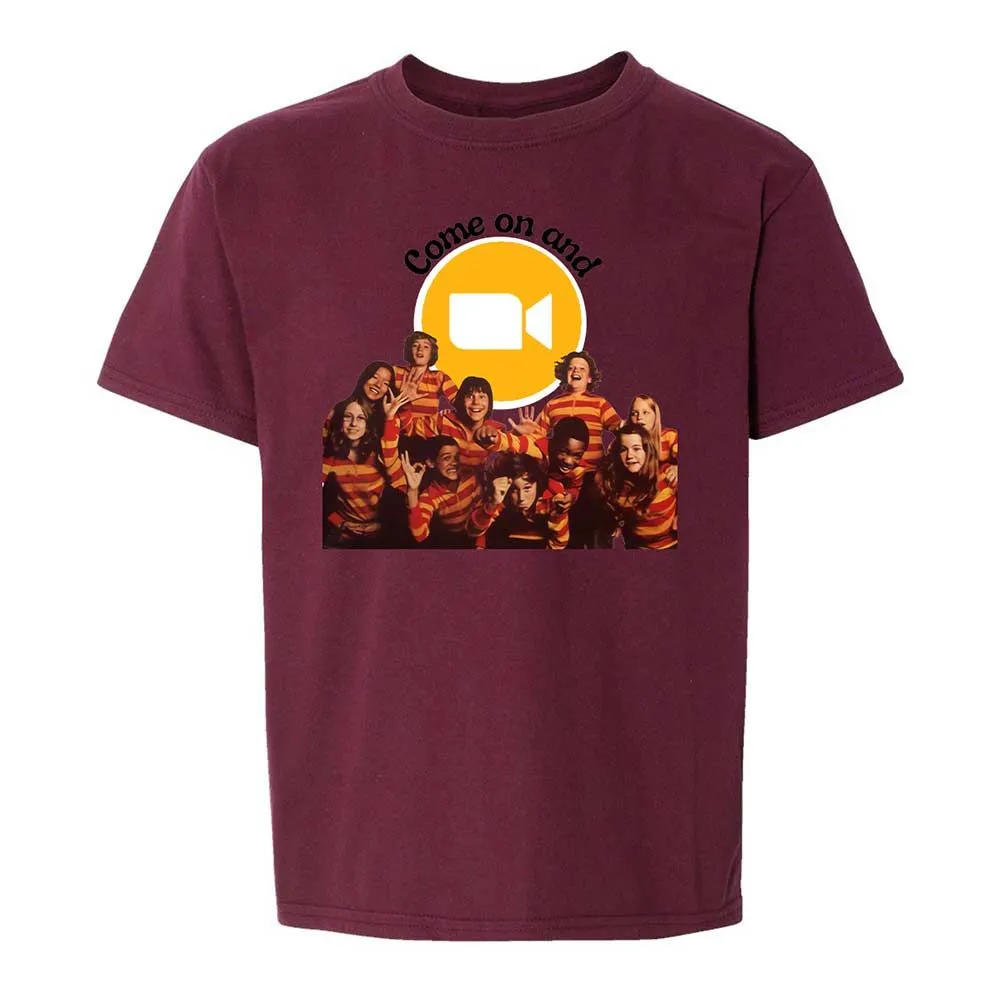 Come on and Zoom - Maroon - 19